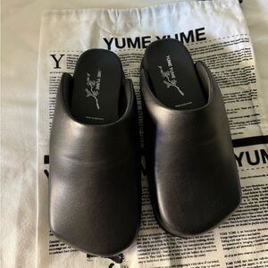 Yume Yume Black Slide Sandals